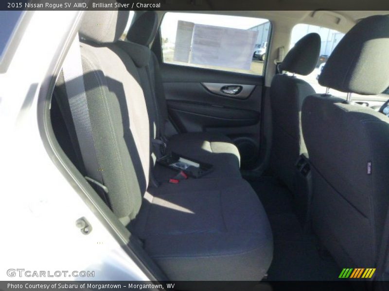 Brilliant Silver / Charcoal 2015 Nissan Rogue SV AWD