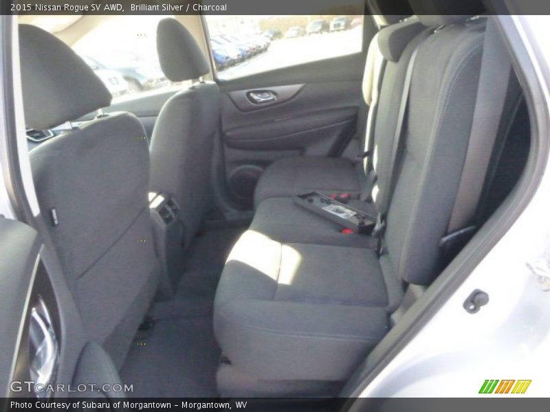 Brilliant Silver / Charcoal 2015 Nissan Rogue SV AWD