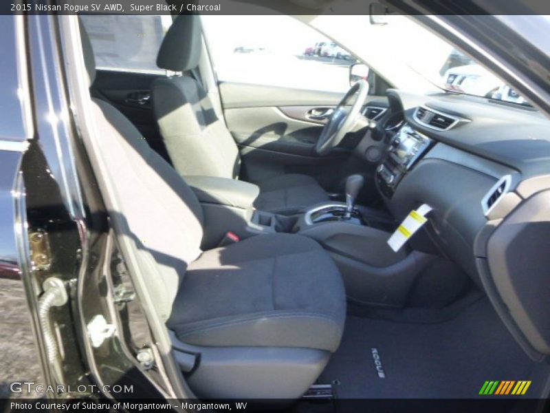 Super Black / Charcoal 2015 Nissan Rogue SV AWD