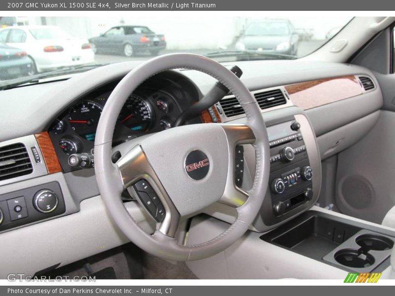 Silver Birch Metallic / Light Titanium 2007 GMC Yukon XL 1500 SLE 4x4