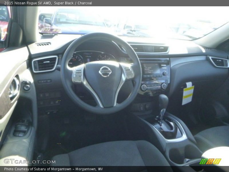 Super Black / Charcoal 2015 Nissan Rogue SV AWD