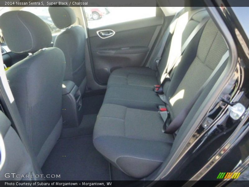 Super Black / Charcoal 2014 Nissan Sentra S