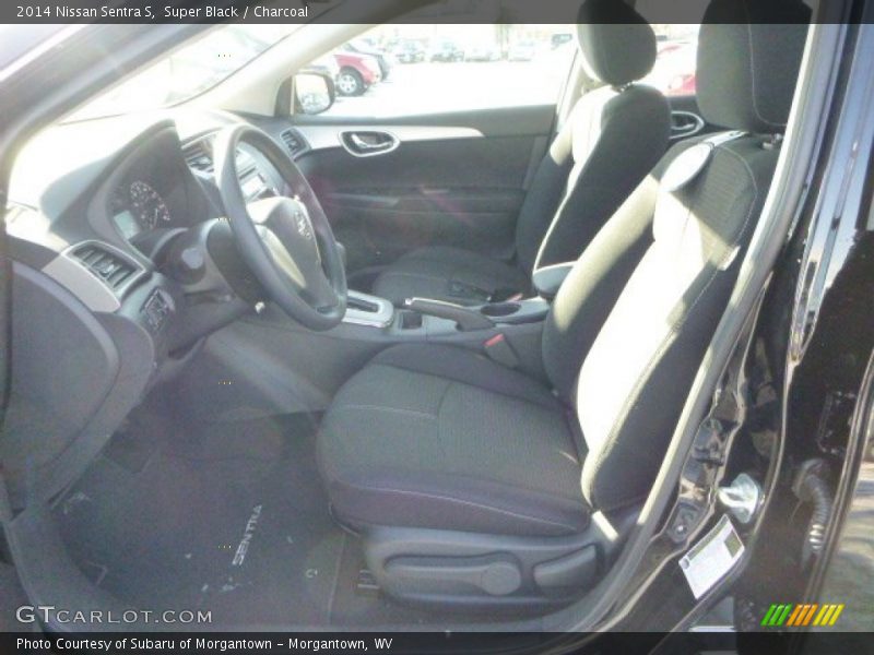 Super Black / Charcoal 2014 Nissan Sentra S