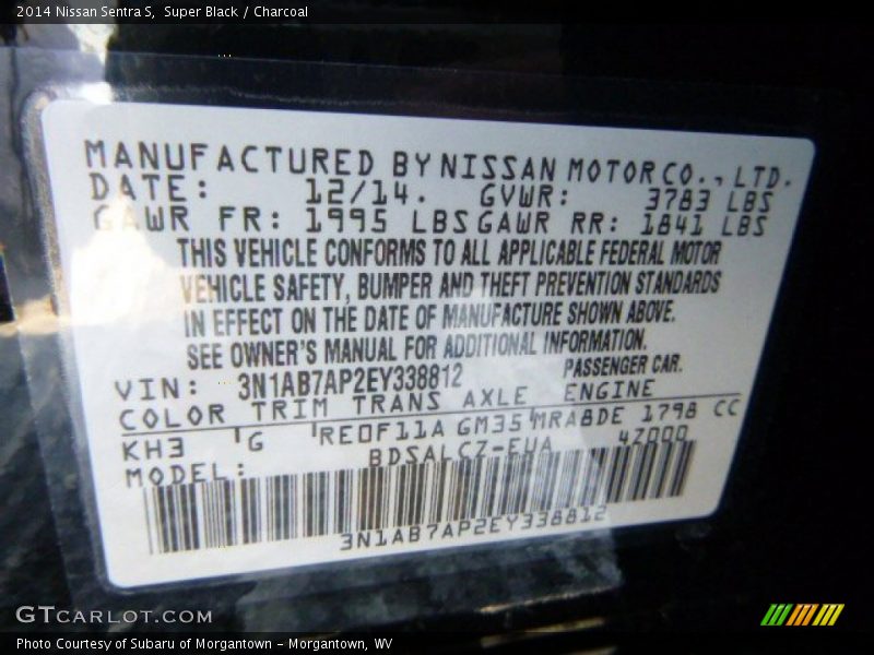 Super Black / Charcoal 2014 Nissan Sentra S