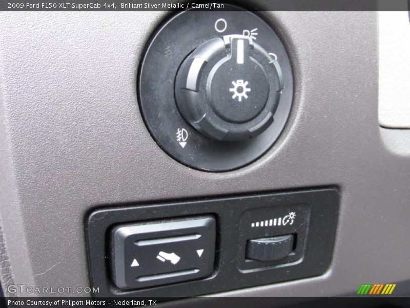 Brilliant Silver Metallic / Camel/Tan 2009 Ford F150 XLT SuperCab 4x4