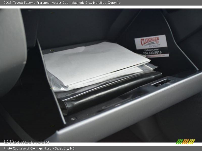 Magnetic Gray Metallic / Graphite 2013 Toyota Tacoma Prerunner Access Cab