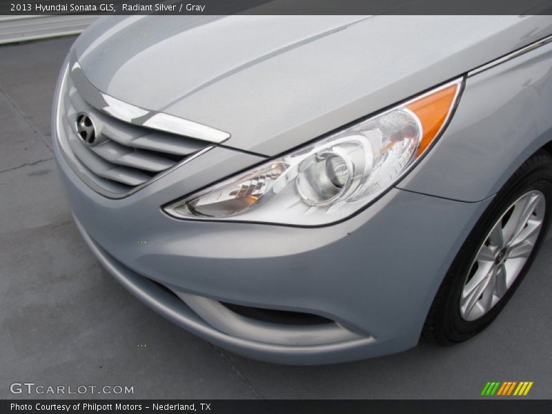 Radiant Silver / Gray 2013 Hyundai Sonata GLS