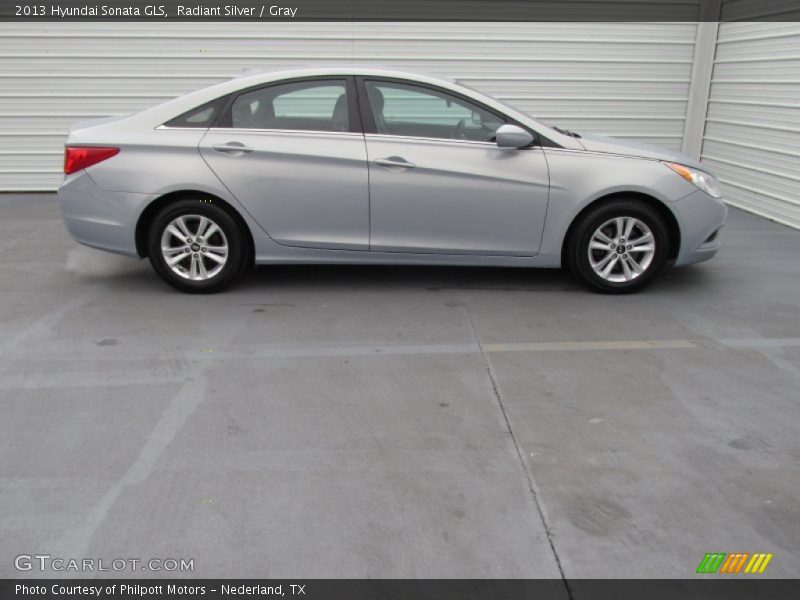 Radiant Silver / Gray 2013 Hyundai Sonata GLS