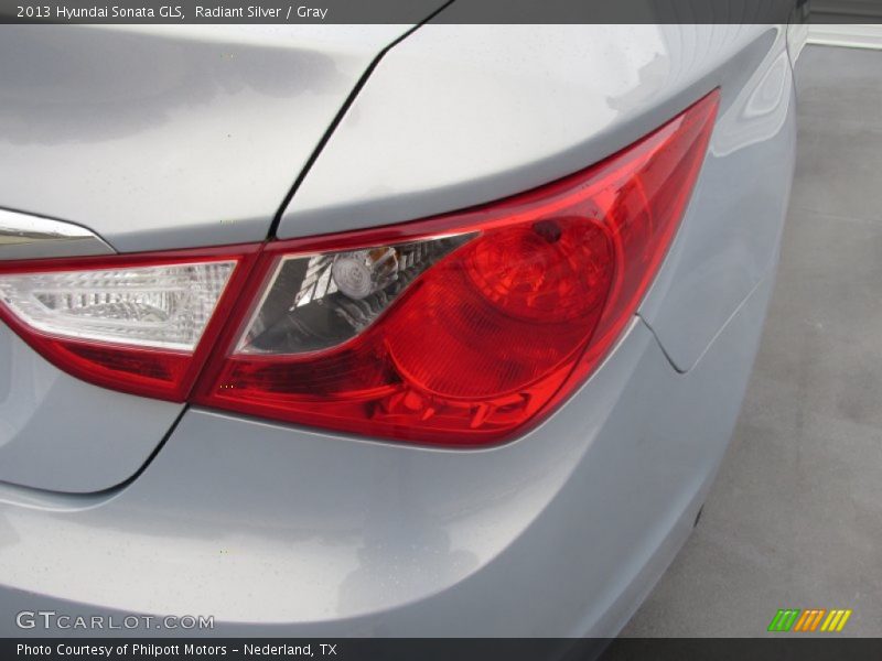 Radiant Silver / Gray 2013 Hyundai Sonata GLS