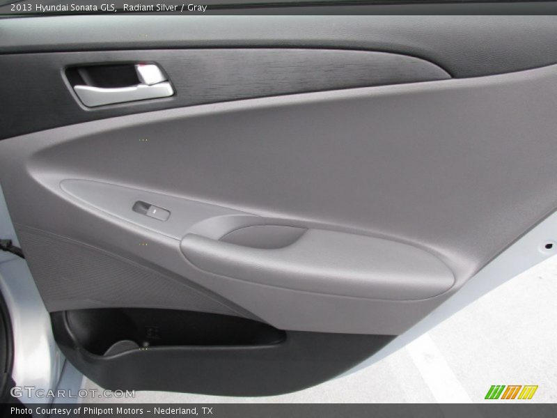 Radiant Silver / Gray 2013 Hyundai Sonata GLS