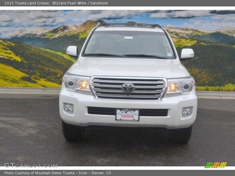 Blizzard Pearl White / Sandstone 2015 Toyota Land Cruiser