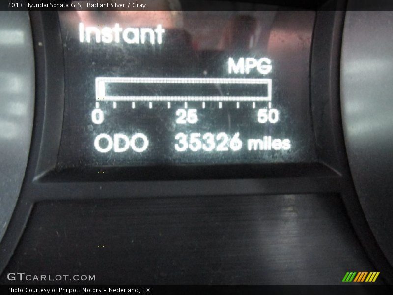 Radiant Silver / Gray 2013 Hyundai Sonata GLS
