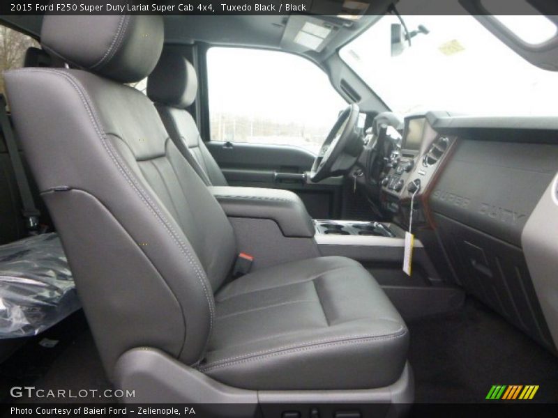 Tuxedo Black / Black 2015 Ford F250 Super Duty Lariat Super Cab 4x4