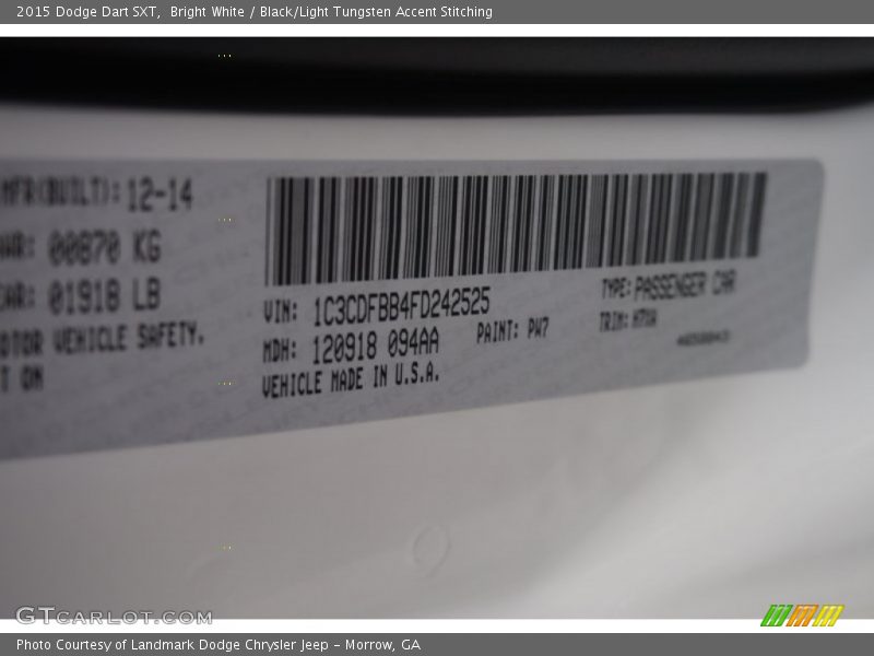 Bright White / Black/Light Tungsten Accent Stitching 2015 Dodge Dart SXT