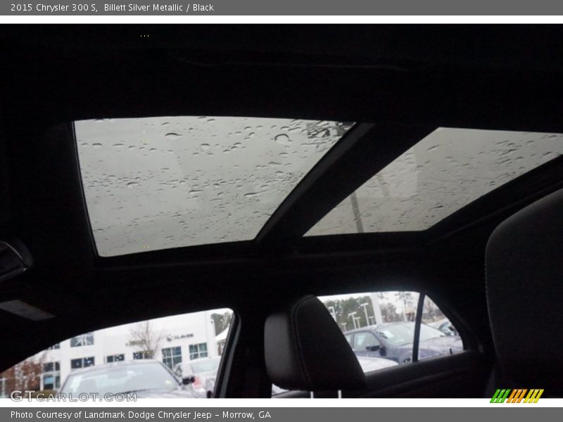 Sunroof of 2015 300 S