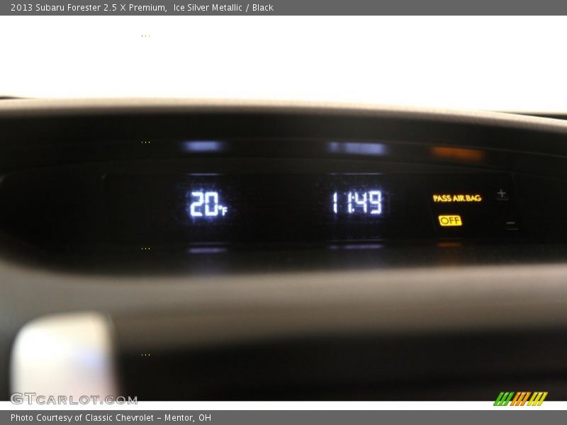 Ice Silver Metallic / Black 2013 Subaru Forester 2.5 X Premium