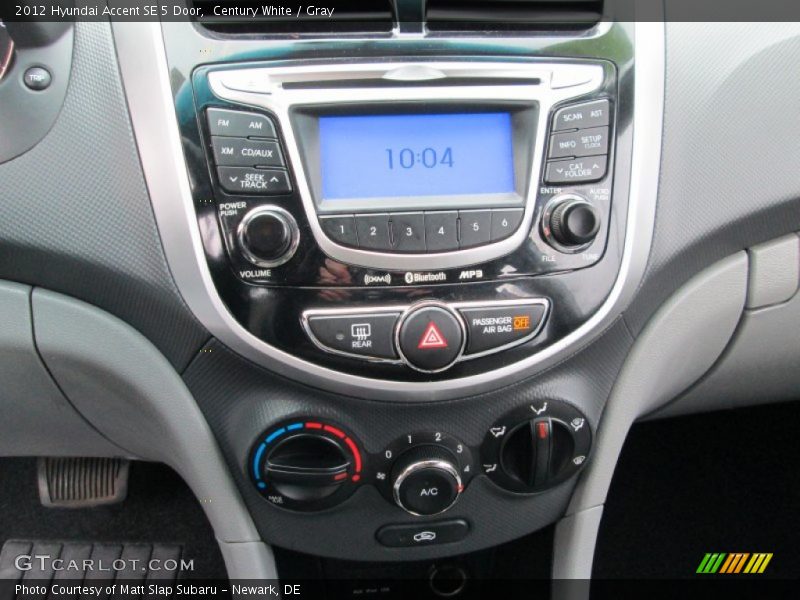 Century White / Gray 2012 Hyundai Accent SE 5 Door