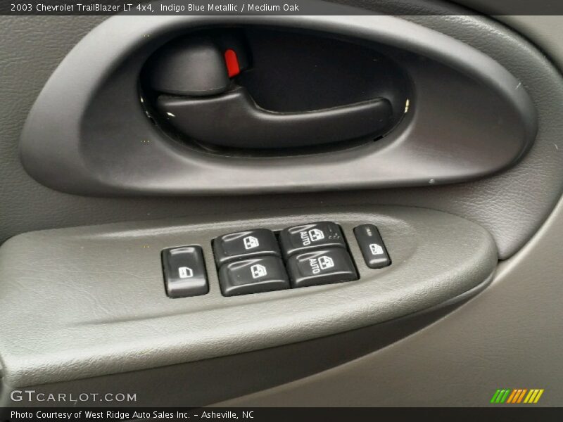 Indigo Blue Metallic / Medium Oak 2003 Chevrolet TrailBlazer LT 4x4