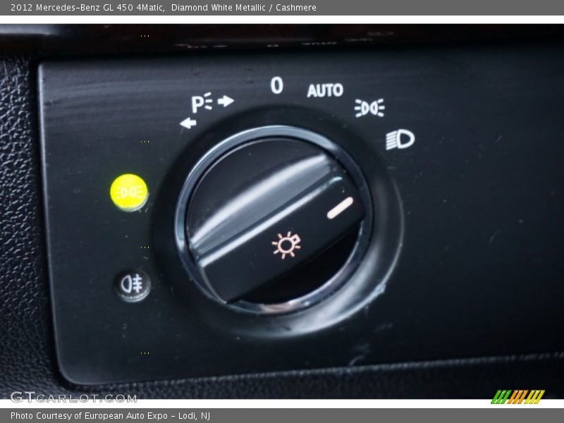 Diamond White Metallic / Cashmere 2012 Mercedes-Benz GL 450 4Matic