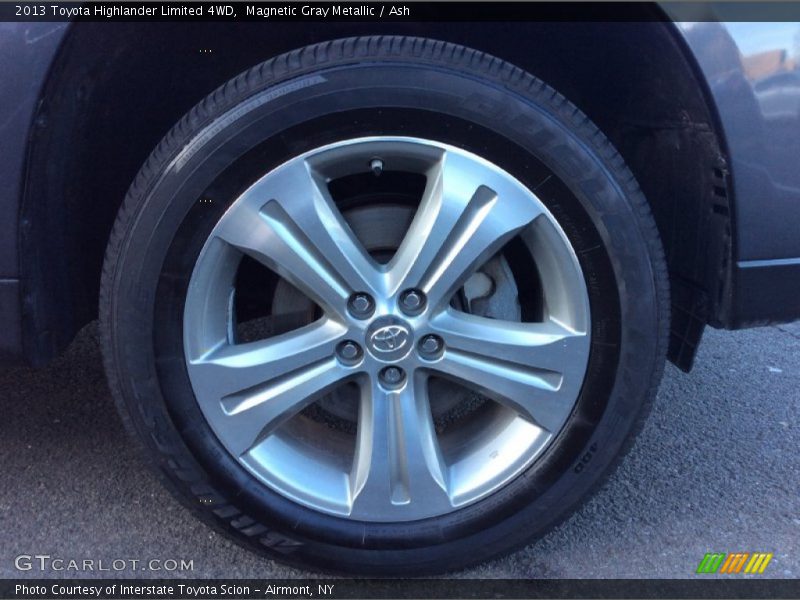 Magnetic Gray Metallic / Ash 2013 Toyota Highlander Limited 4WD