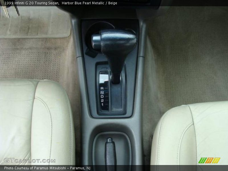Harbor Blue Pearl Metallic / Beige 1999 Infiniti G 20 Touring Sedan