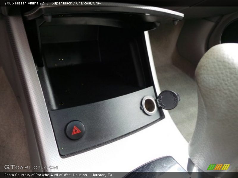 Super Black / Charcoal/Gray 2006 Nissan Altima 2.5 S