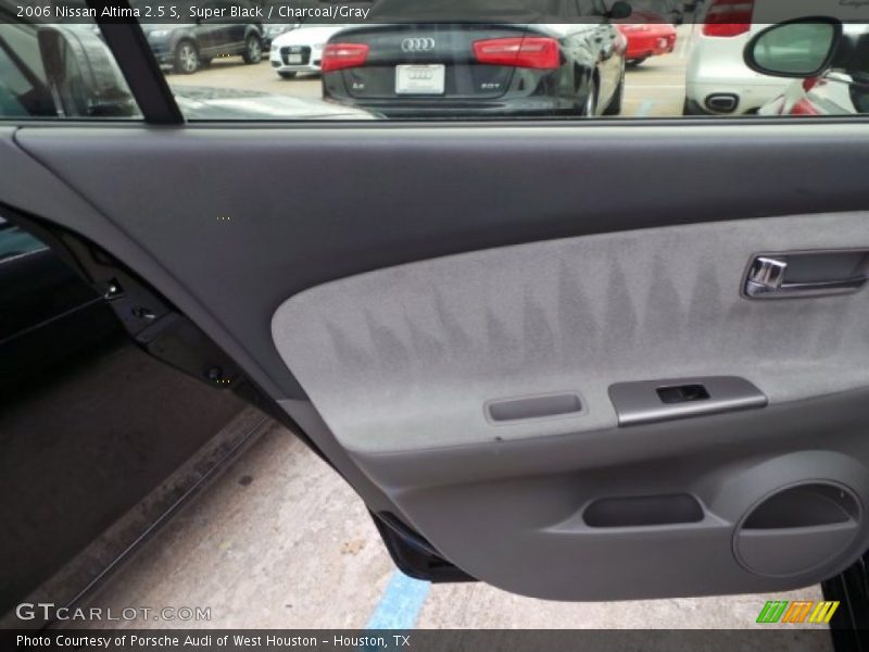 Super Black / Charcoal/Gray 2006 Nissan Altima 2.5 S