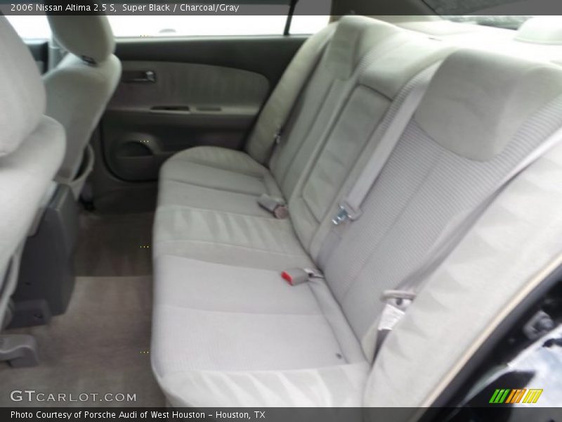 Super Black / Charcoal/Gray 2006 Nissan Altima 2.5 S