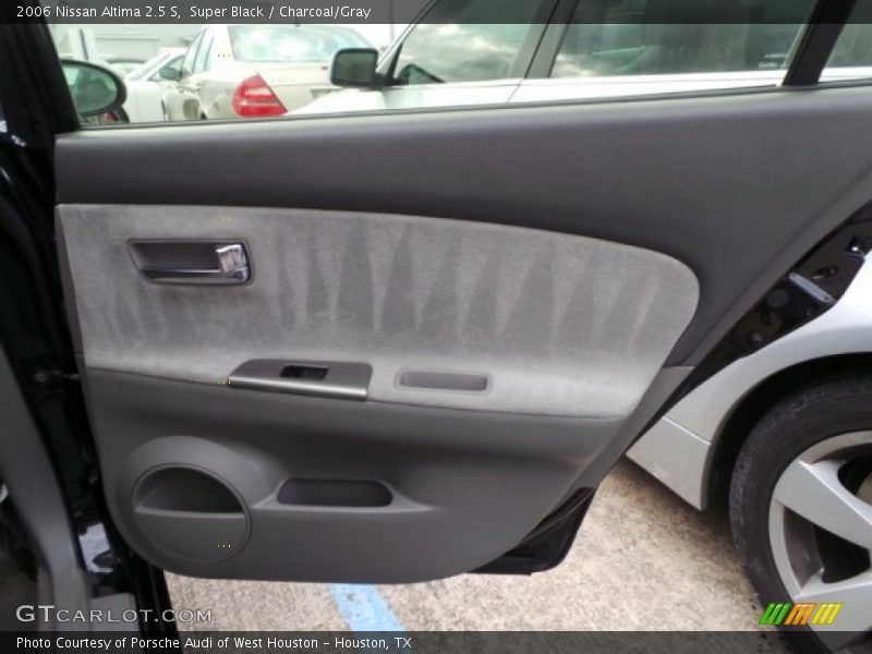 Super Black / Charcoal/Gray 2006 Nissan Altima 2.5 S