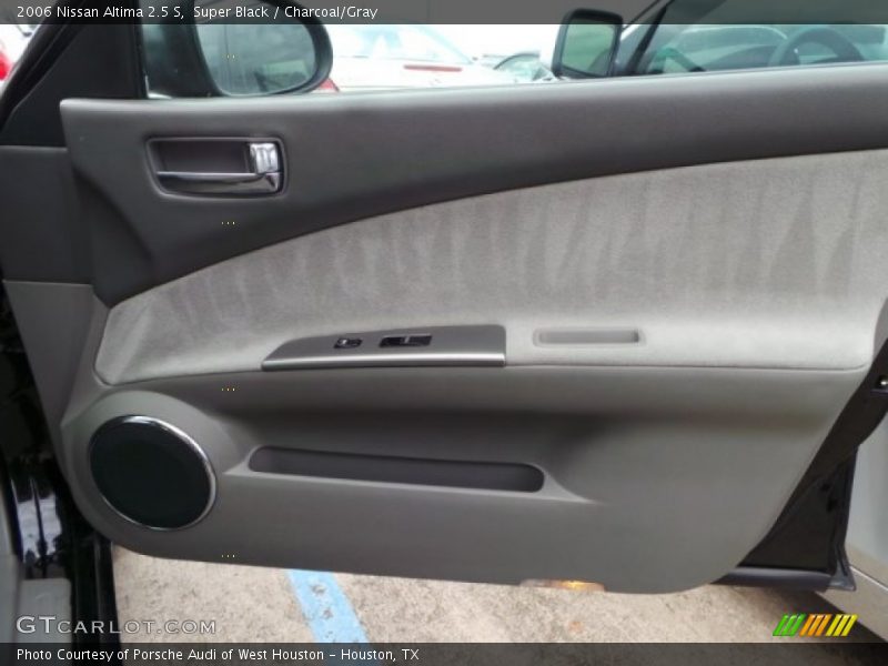 Super Black / Charcoal/Gray 2006 Nissan Altima 2.5 S