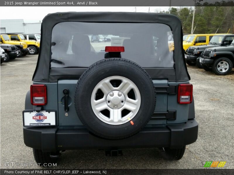 Anvil / Black 2015 Jeep Wrangler Unlimited Sport 4x4