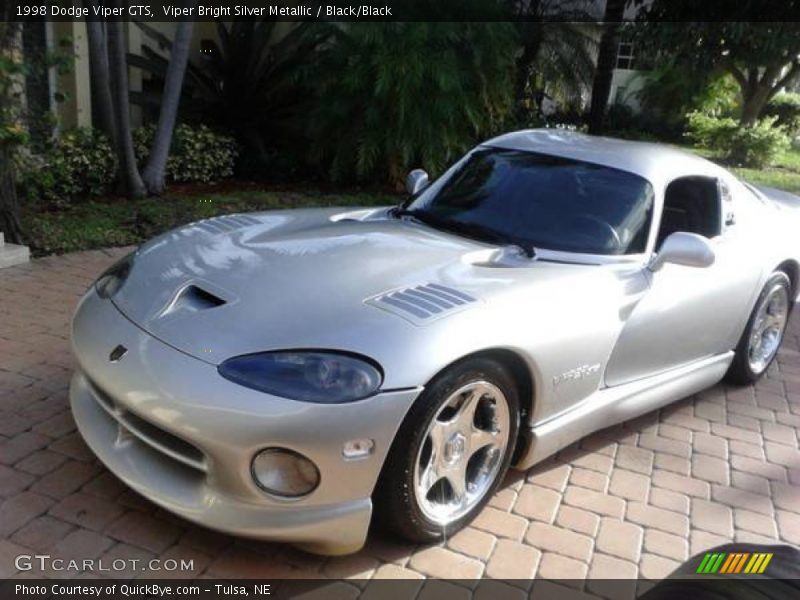 Viper Bright Silver Metallic / Black/Black 1998 Dodge Viper GTS