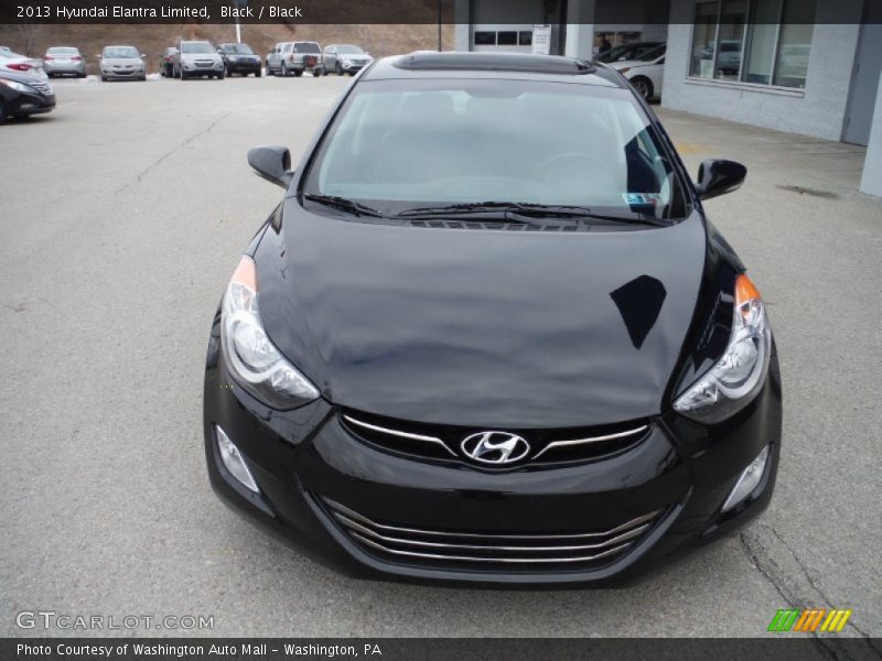 Black / Black 2013 Hyundai Elantra Limited