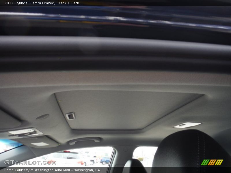 Black / Black 2013 Hyundai Elantra Limited