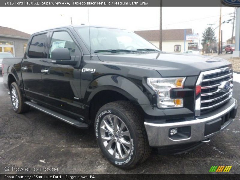 Tuxedo Black Metallic / Medium Earth Gray 2015 Ford F150 XLT SuperCrew 4x4