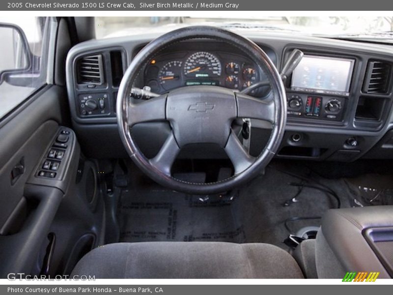 Silver Birch Metallic / Medium Gray 2005 Chevrolet Silverado 1500 LS Crew Cab