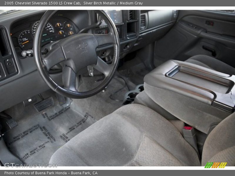 Silver Birch Metallic / Medium Gray 2005 Chevrolet Silverado 1500 LS Crew Cab