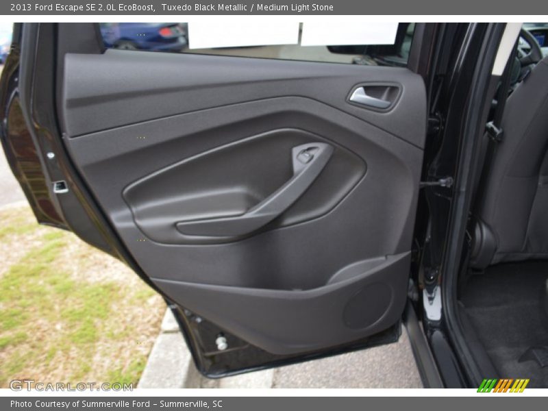 Tuxedo Black Metallic / Medium Light Stone 2013 Ford Escape SE 2.0L EcoBoost