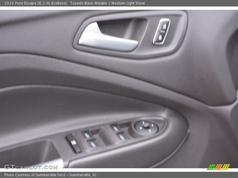 Tuxedo Black Metallic / Medium Light Stone 2013 Ford Escape SE 2.0L EcoBoost