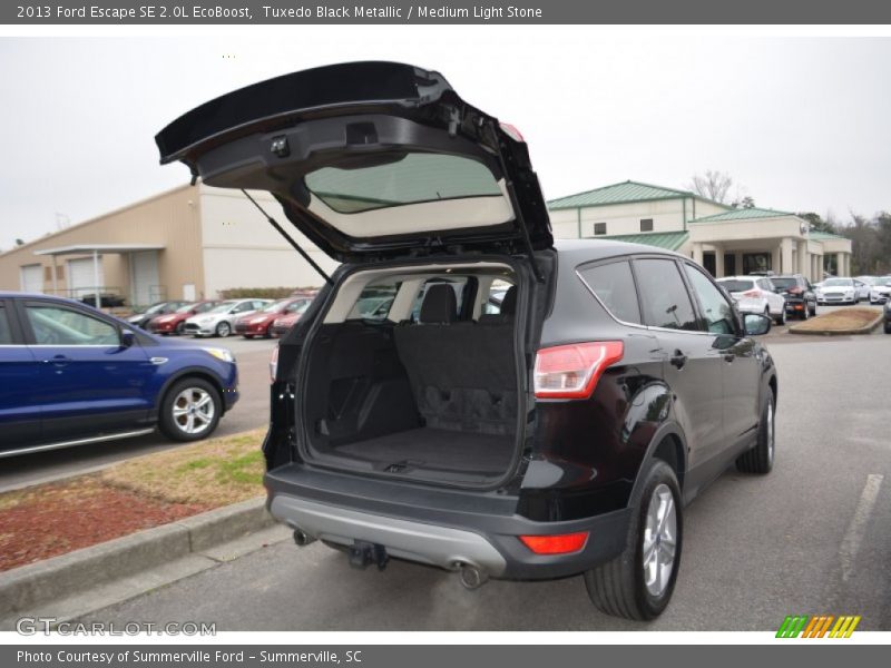 Tuxedo Black Metallic / Medium Light Stone 2013 Ford Escape SE 2.0L EcoBoost