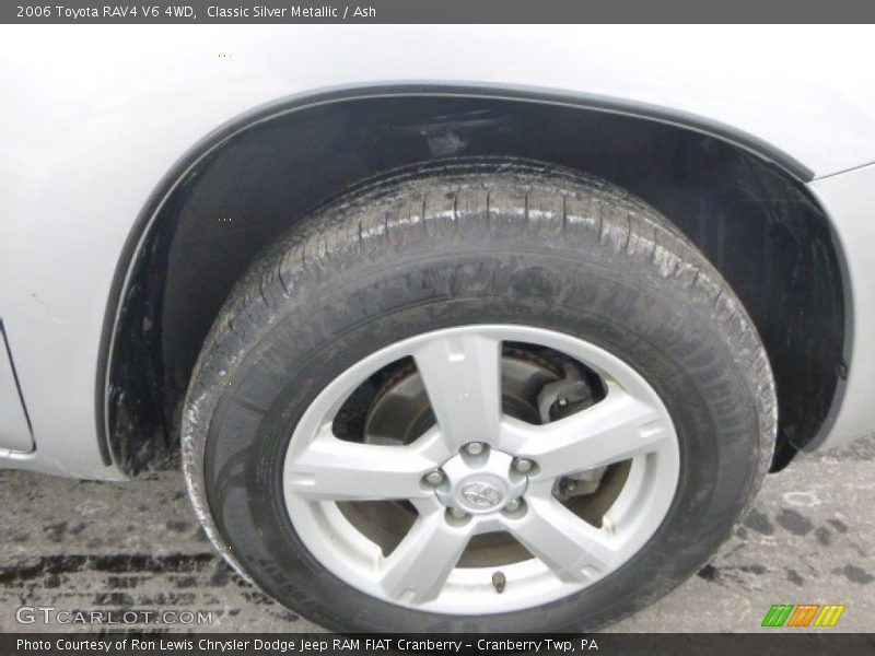 Classic Silver Metallic / Ash 2006 Toyota RAV4 V6 4WD