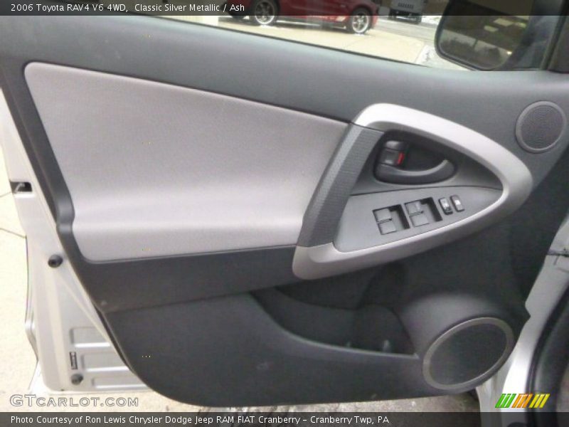 Classic Silver Metallic / Ash 2006 Toyota RAV4 V6 4WD