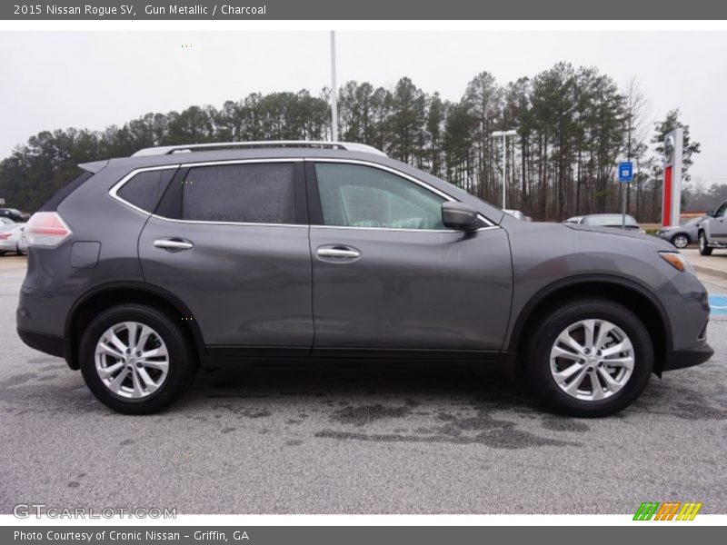  2015 Rogue SV Gun Metallic