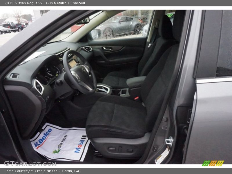 Gun Metallic / Charcoal 2015 Nissan Rogue SV