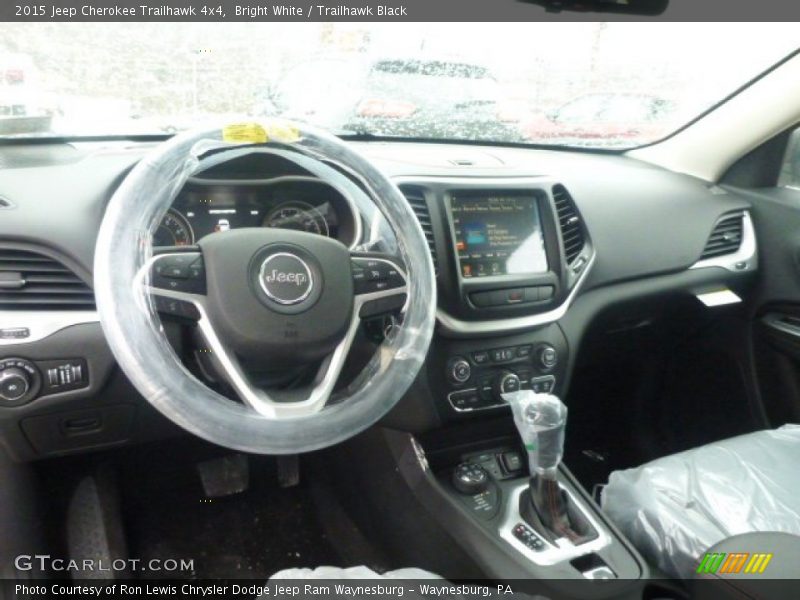 Bright White / Trailhawk Black 2015 Jeep Cherokee Trailhawk 4x4