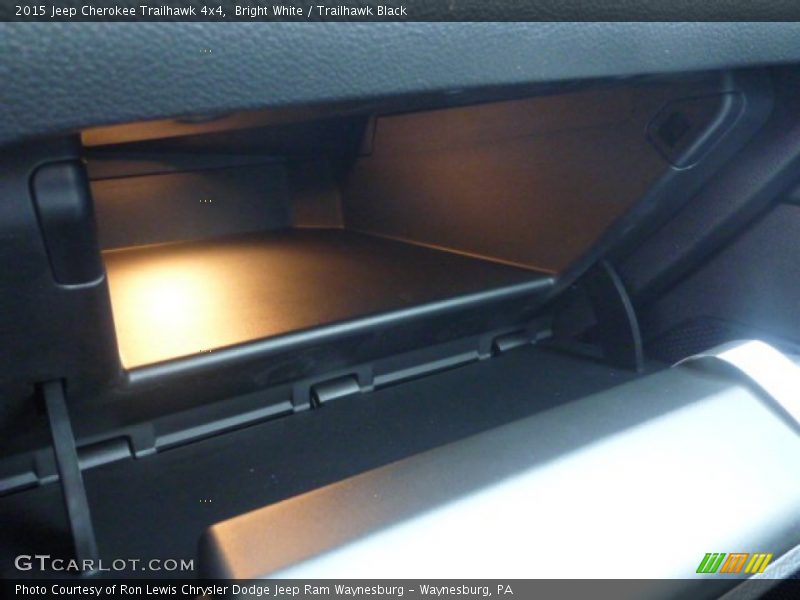 Bright White / Trailhawk Black 2015 Jeep Cherokee Trailhawk 4x4