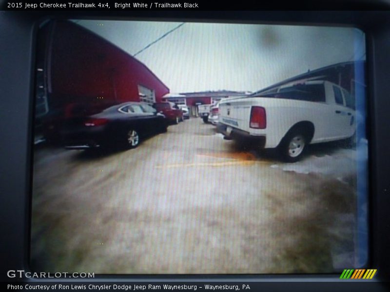 Bright White / Trailhawk Black 2015 Jeep Cherokee Trailhawk 4x4