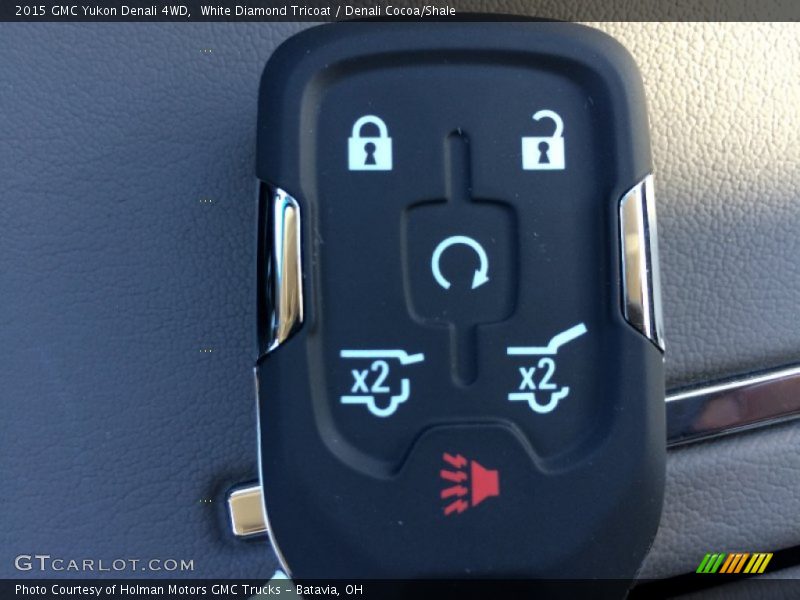White Diamond Tricoat / Denali Cocoa/Shale 2015 GMC Yukon Denali 4WD