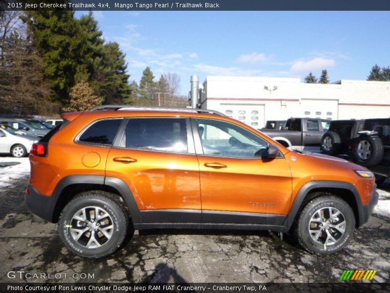 Mango Tango Pearl / Trailhawk Black 2015 Jeep Cherokee Trailhawk 4x4