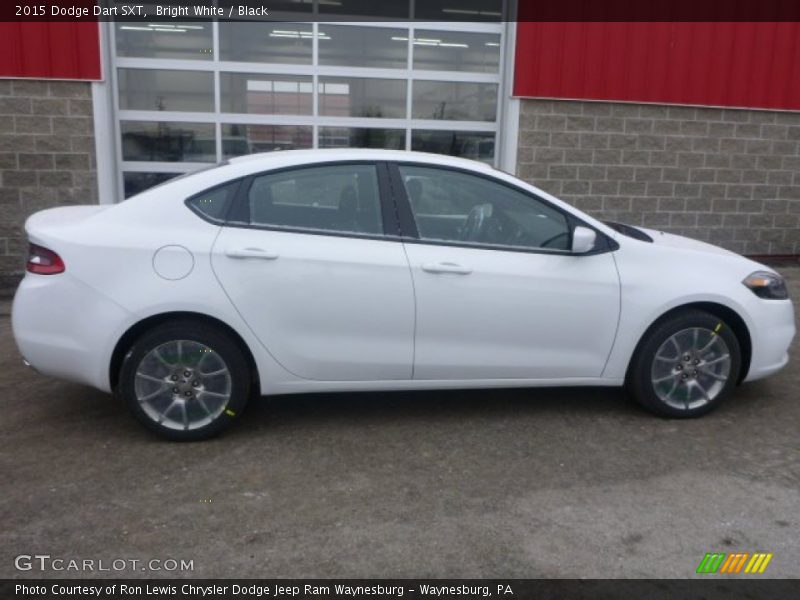 Bright White / Black 2015 Dodge Dart SXT